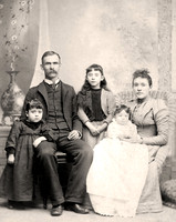 ca 1893 L to R Betsy Eunice (Mimo), John Thornburg, Florence (Aunt Tot), Lucille (baby), & Minnie Thornburg R